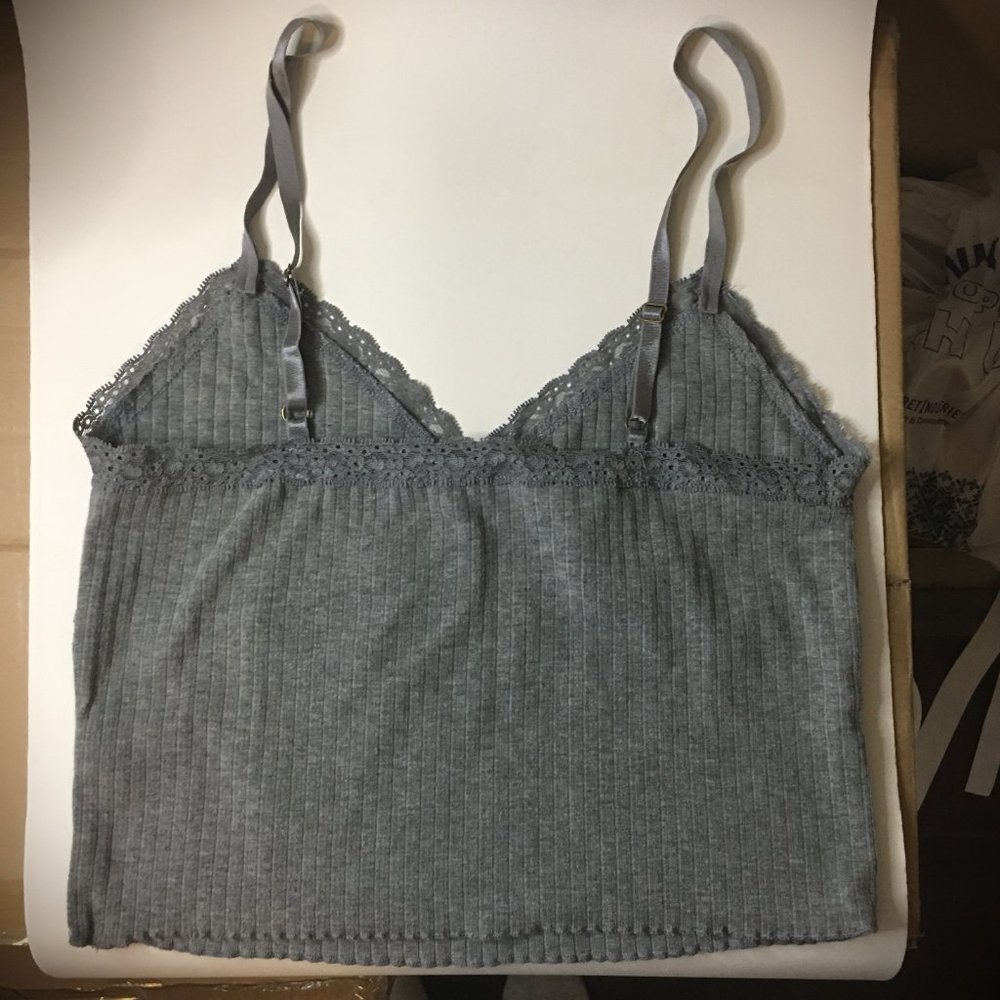 WILD FABLE Heather Gray Lace Trim Tiny Tank Ribbed Texture    NWOT! - Picture 5 of 8